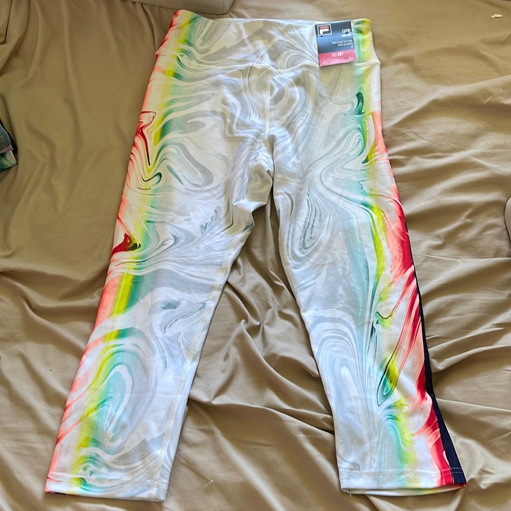 NWT fila capri leggings